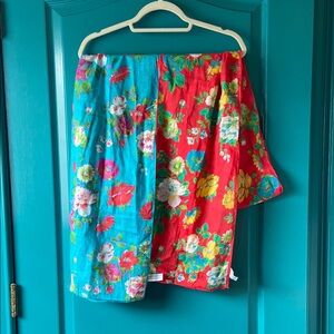 Vintage ECHO Scarfs Lot of 2